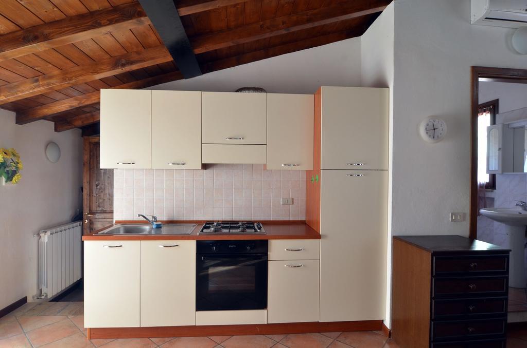 Via Toscana House Parma Habitación foto